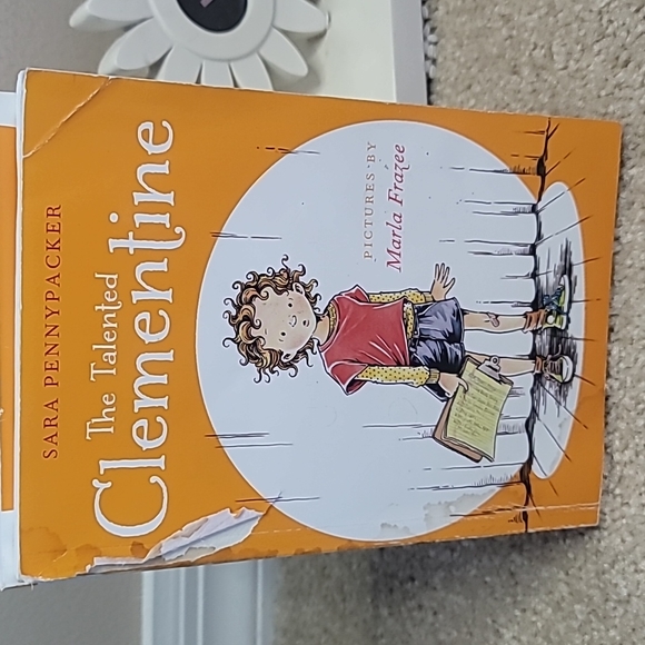 Clementine Book Series - Picture 3 of 8